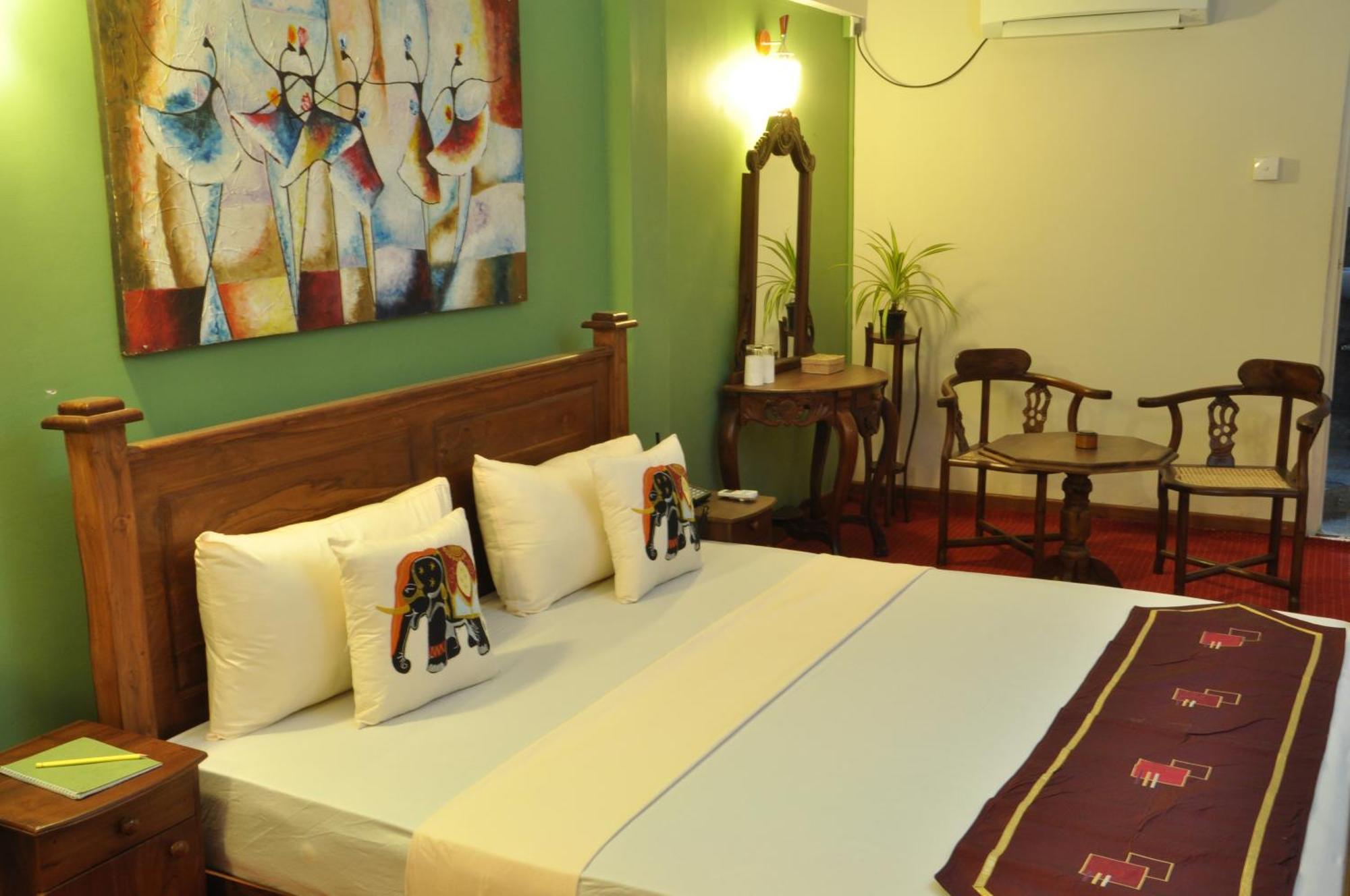 Hotel Tinaya Дамбула Стая снимка