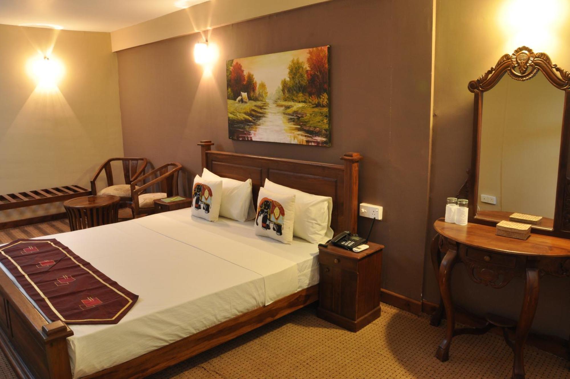 Hotel Tinaya Дамбула Стая снимка